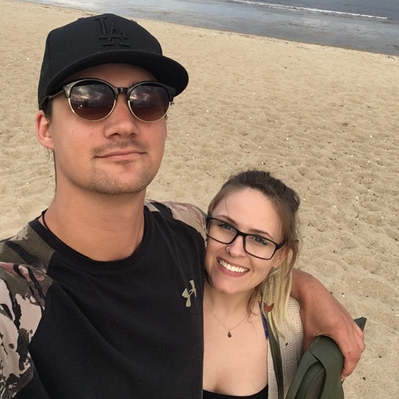 Meet your Posher, Marisa - Picture 1 of 1